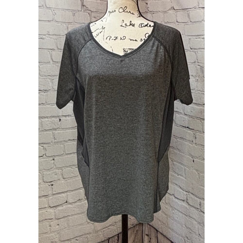 Tek Gear Women’s Gray Performance DryTek Tee (Size XL)
